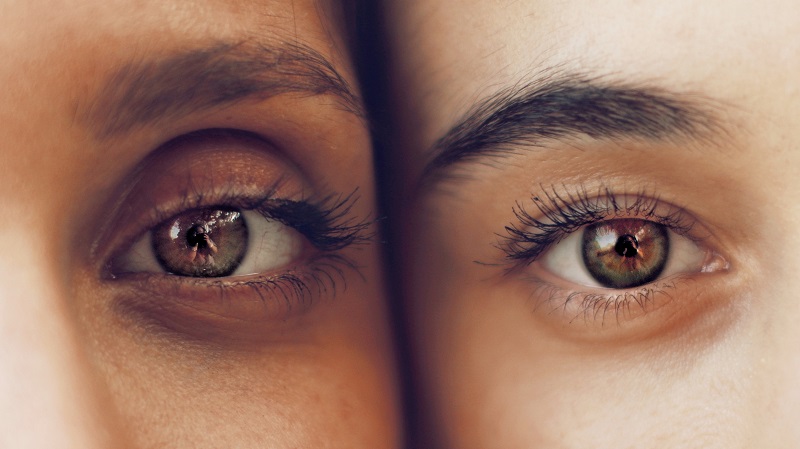 Upper Eyelid Surgery or Brow Lift Which is Right For You
